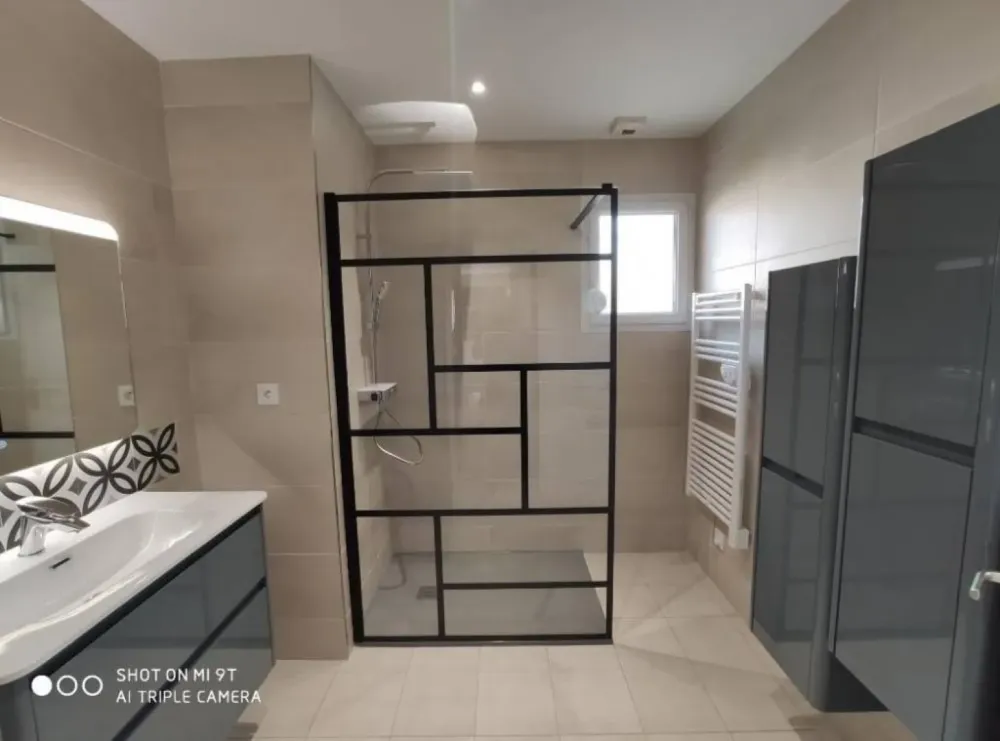 Vitrine de douche a l'italienne